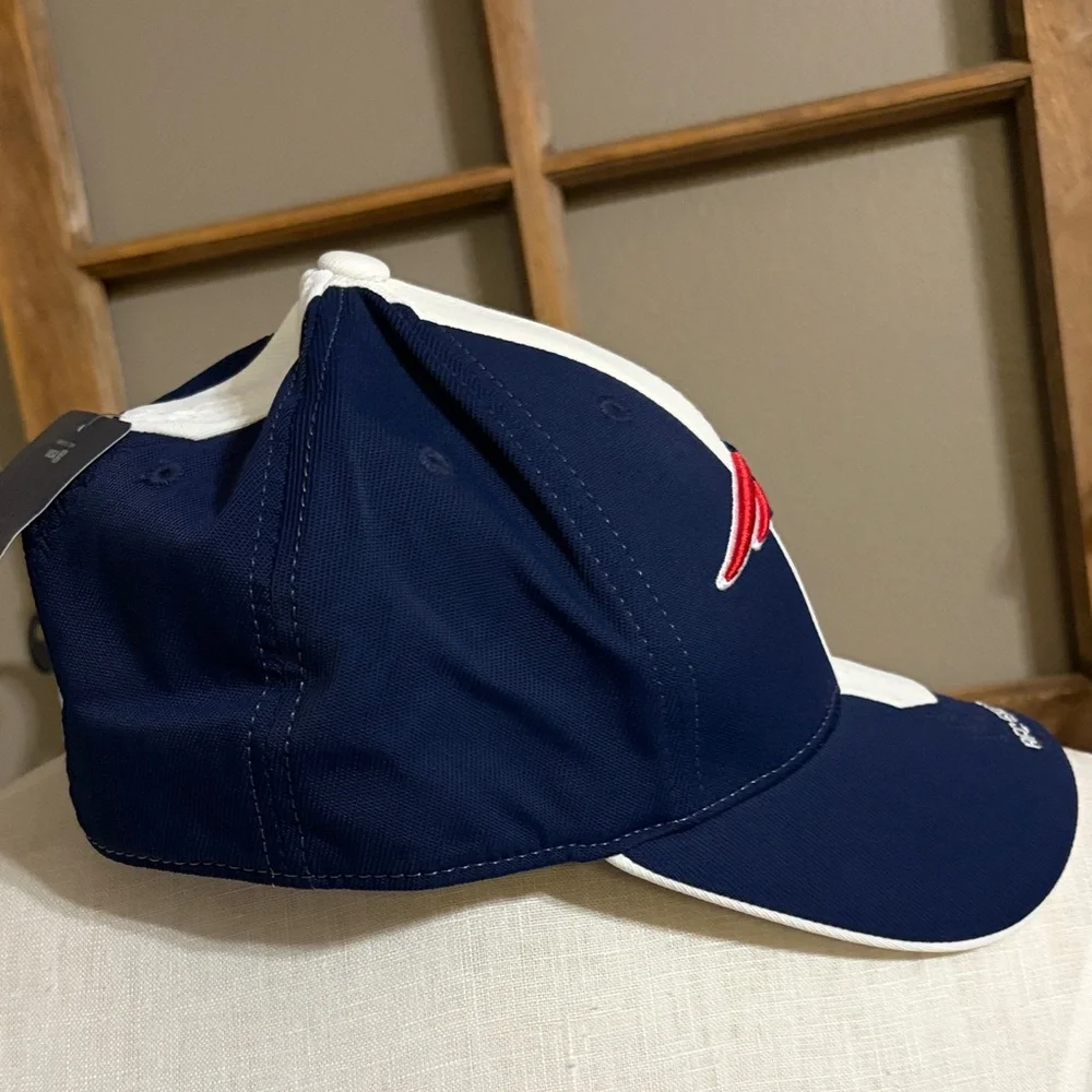 NFL New England Patriots Navy Blue fitted ball Cap hat size M/L